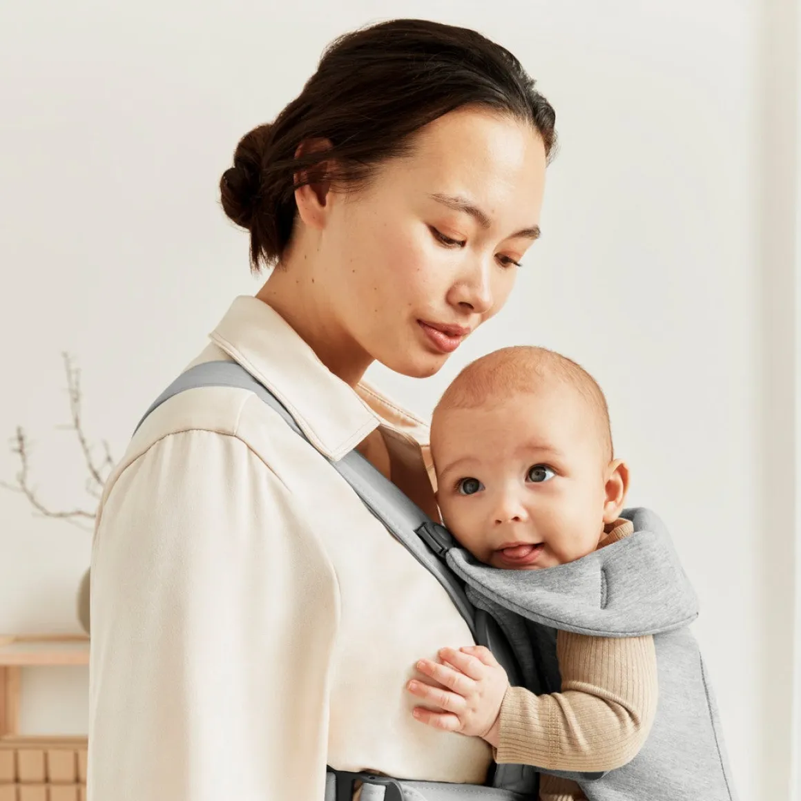 BabyBjörn Mini Bæresele 3D Jersey, Light grey