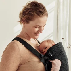 BabyBjörn Mini Bæresele 3D Mesh, Sort
