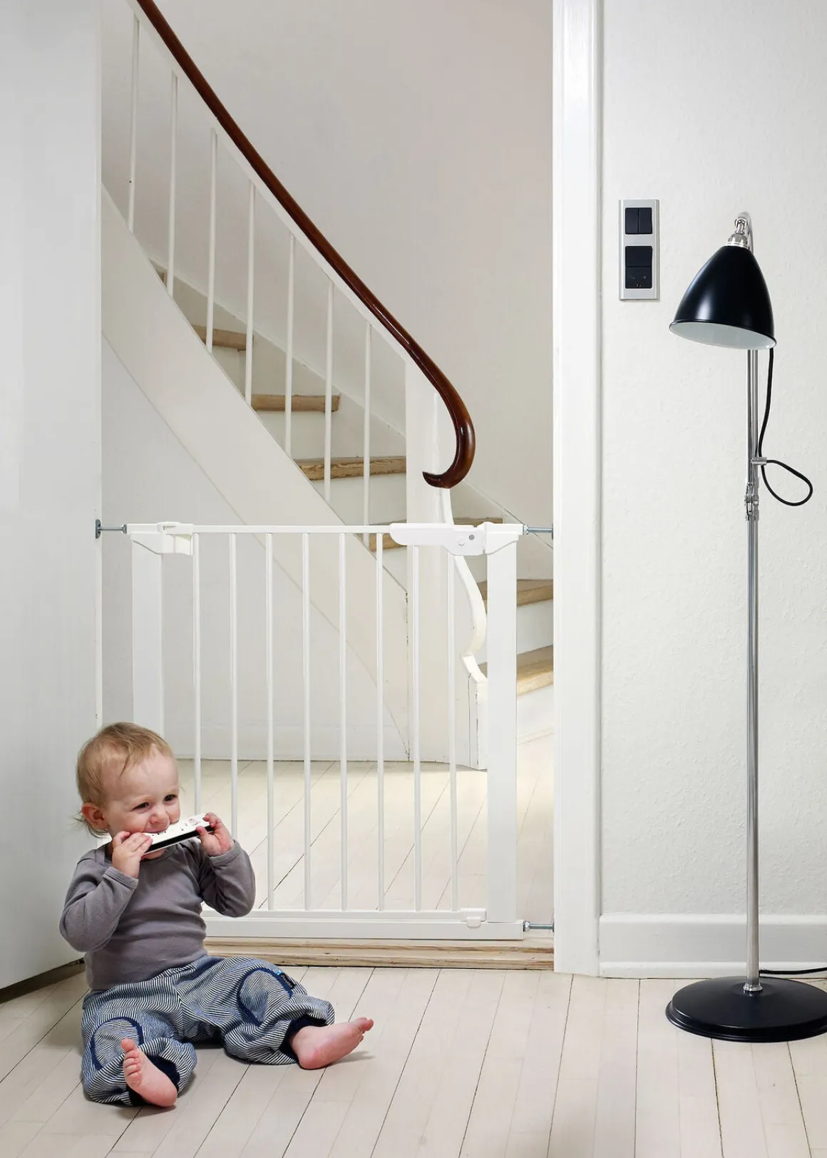 BabyDan Premier Sikkerhedsgitter, Hvid