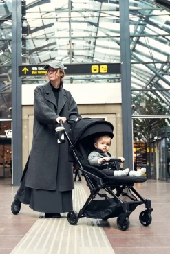 Beemoo Easy Fly Lux 4 Klapvogn, Jet Black