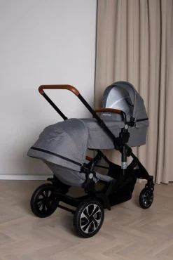 Beemoo Maxi 4 Twin Søskendevogn inkl. Ekstra Søskendesæde & Route i-Size Autostol Baby & ISOFIX Base, Grey/Mineral Grey