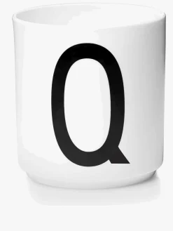 Design Letters Kop Porcelæn Q, Hvid