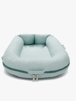 DockATot Deluxe+ Babynest, Marine Chambray