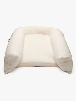 DockATot Grand Babynest, Sand Chambray