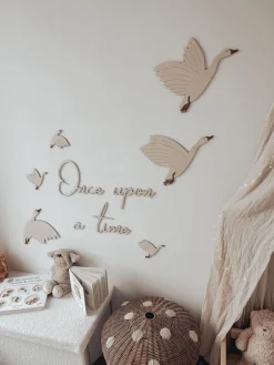 Liswycina Once Upon A Time 3 Vægdekoration Gæs