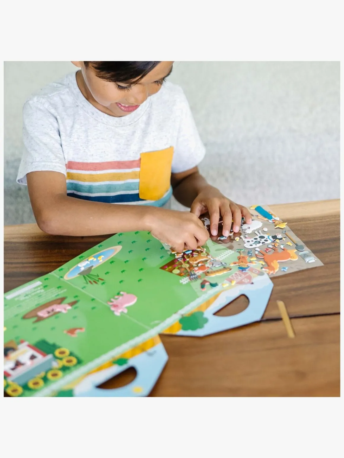 Melissa & Doug Klistermærkebog Bondegård 52 Stk.