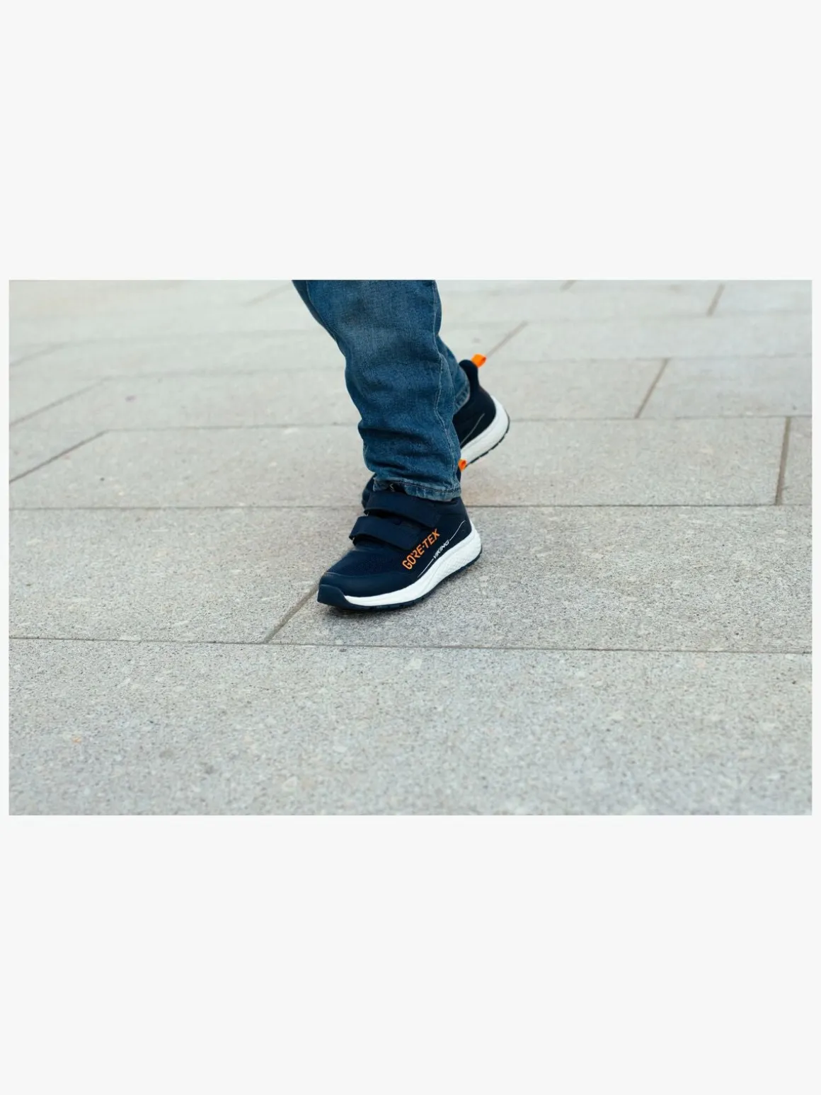 Viking Bouncy 2V GTX Sneakers, Navy