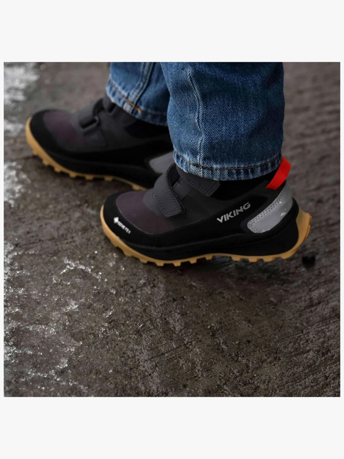 Viking Expower Mid GTX 2V Sneakers, Black